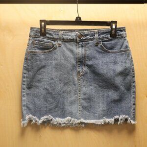 02 Denim Frayed Hem Mini Skirt Size M